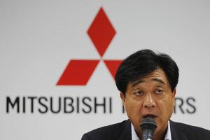 У главы Mitsubishi Motors пошатнулось здоровье после отчета о миллиардных убытках