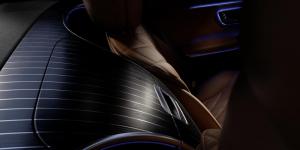 Mercedes-Benz рассказал об инновационной подсветке салона нового S-Class