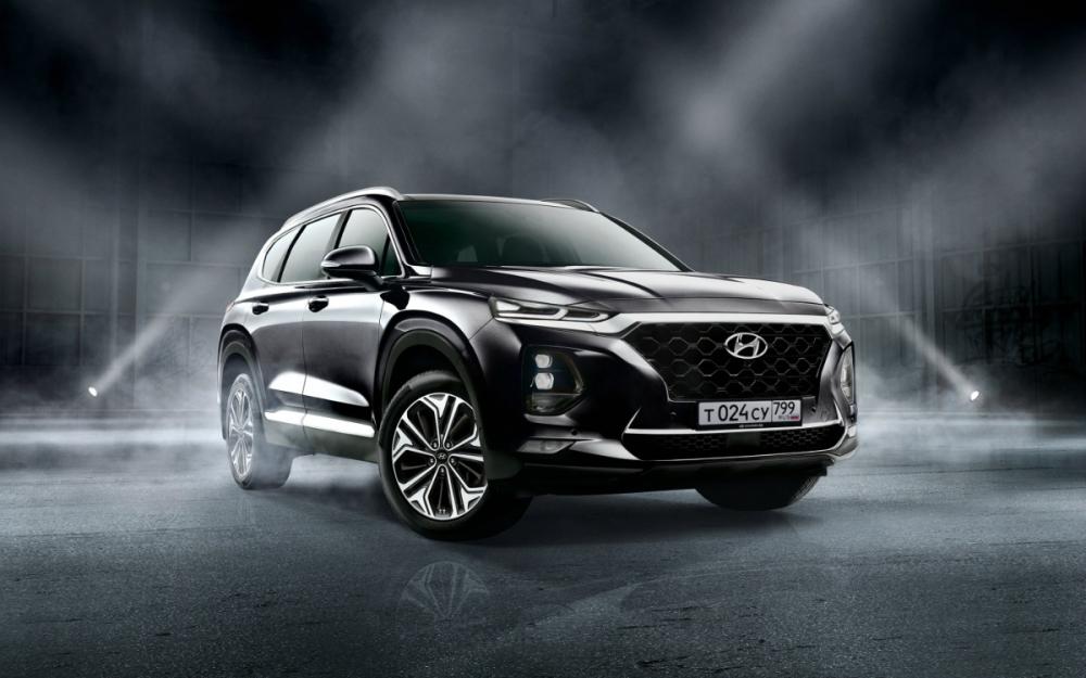Hyundai привезла в Россию ограниченную серию кроссовера Santa Fe