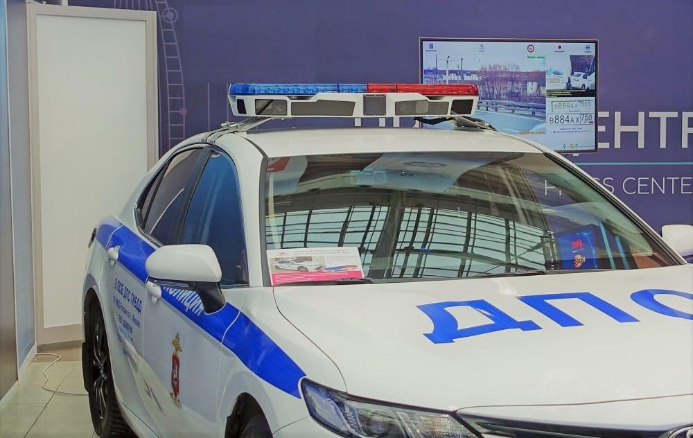 В 2023 году автомобили ГИБДД будут активно оборудовать балками со встроенными камерами