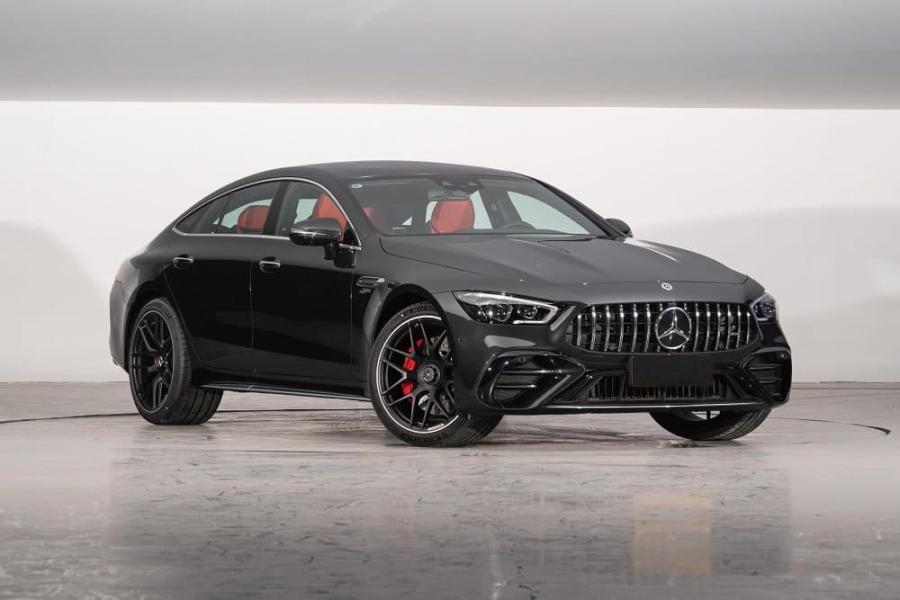 Mercedes-Benz отзывает 1696 автомобилей в Китае