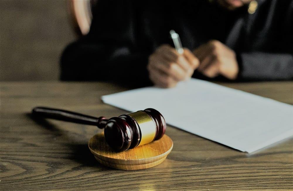 Верховный суд РФ постановил оставлять старые детали после ремонта у страховщиков
