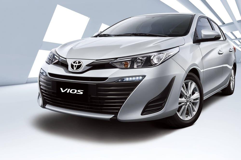 В России продают новые седаны Toyota Vios по цене LADA Vesta