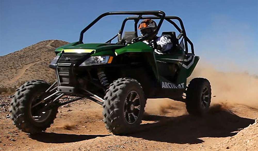Продажи Arctic Cat подросли на треть