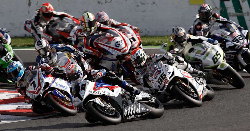 WSBK: Итоги первого дня в Донингтоне