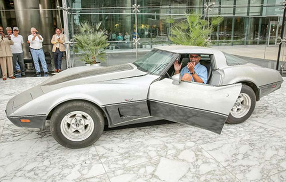 Угнанный Chevrolet Corvette вернули владельцу спустя 33 года
