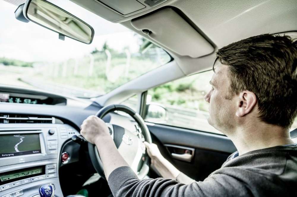 Гибрид Toyota Prius установил рекорд Нюрбургринга