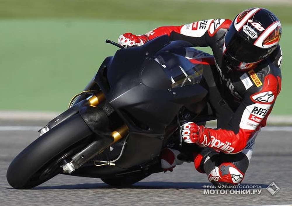Aprilia возвращается в MotoGP, подписав контракт с командой Gresini