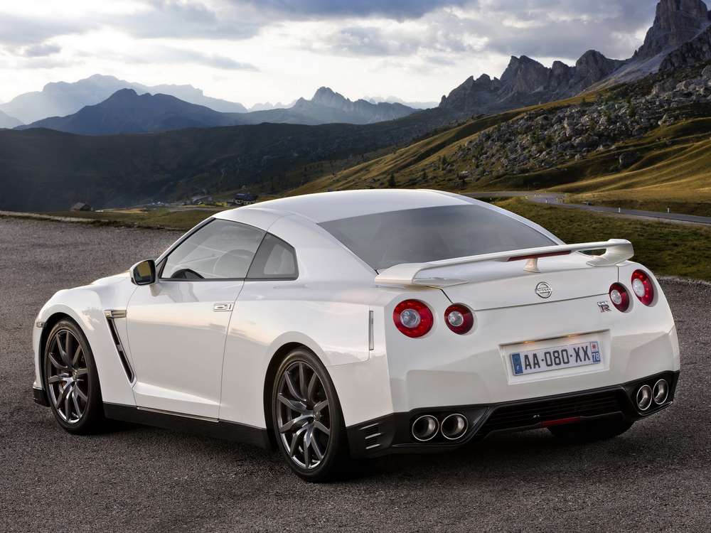 Nissan GT-R станет настоящим суперкаром