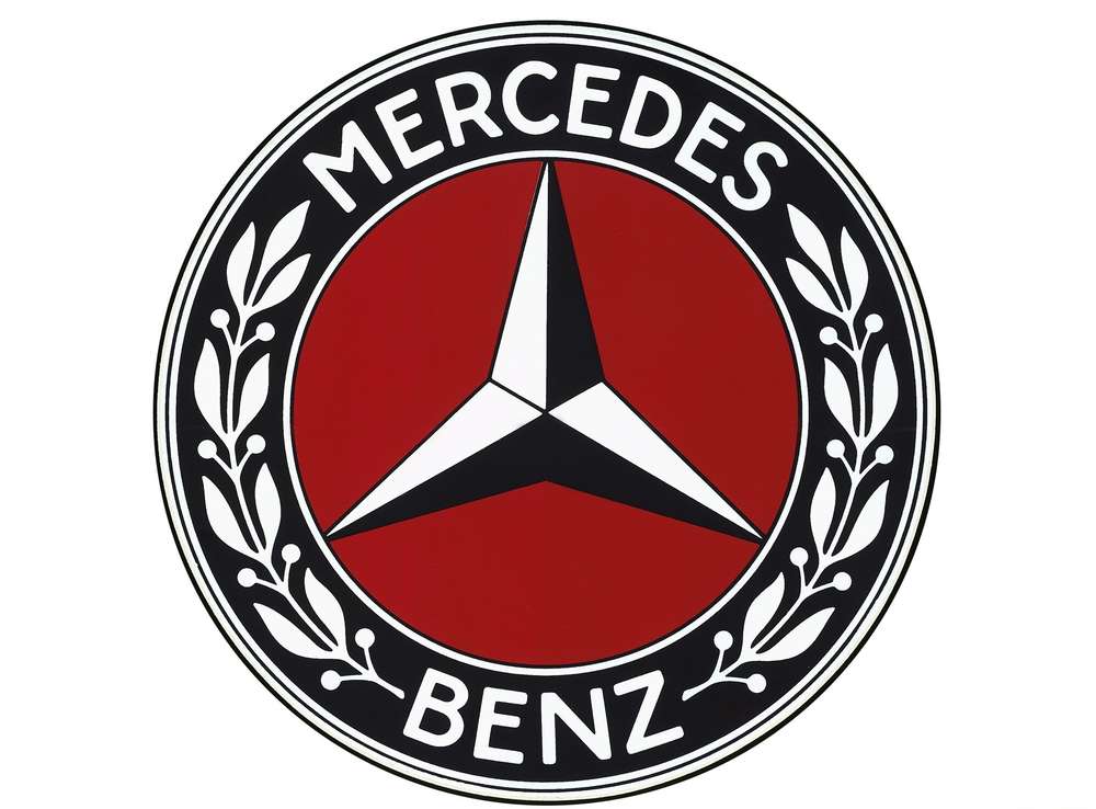 В Mercedes не обещают восемь машин в DTM в 2015-м