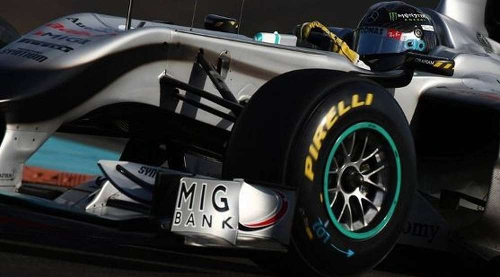 В Pirelli опробуют новые шины на тестах в Абу-Даби