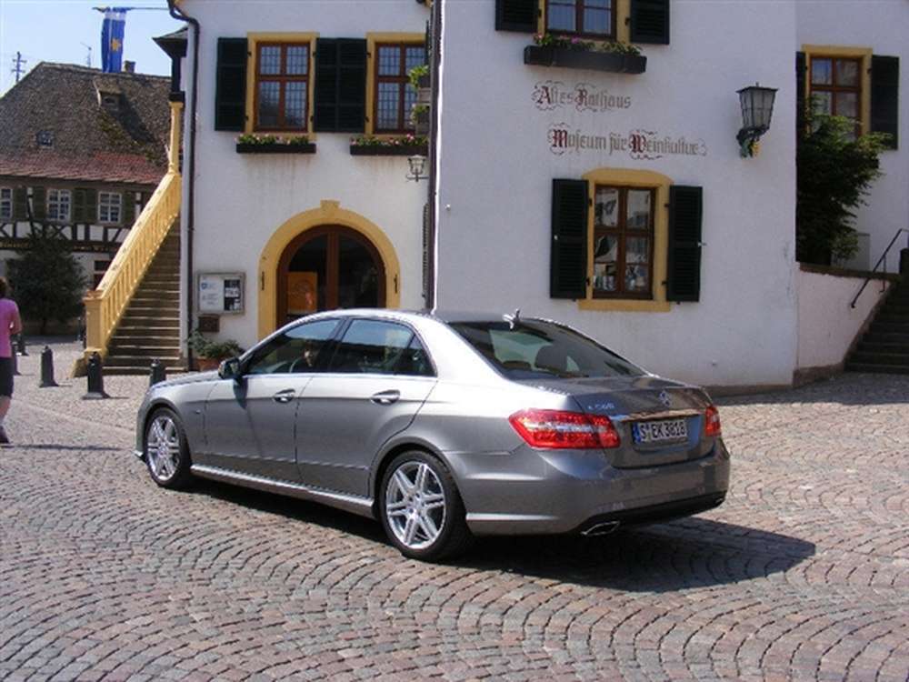 Mercedes-Benz тестирует новый E-Class