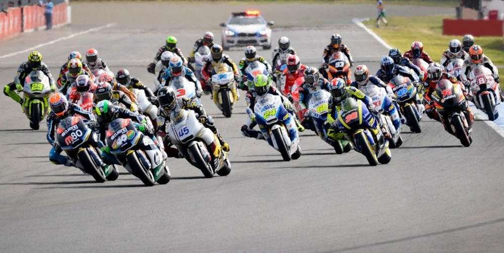 Список пилотов Moto2 на 2015 год