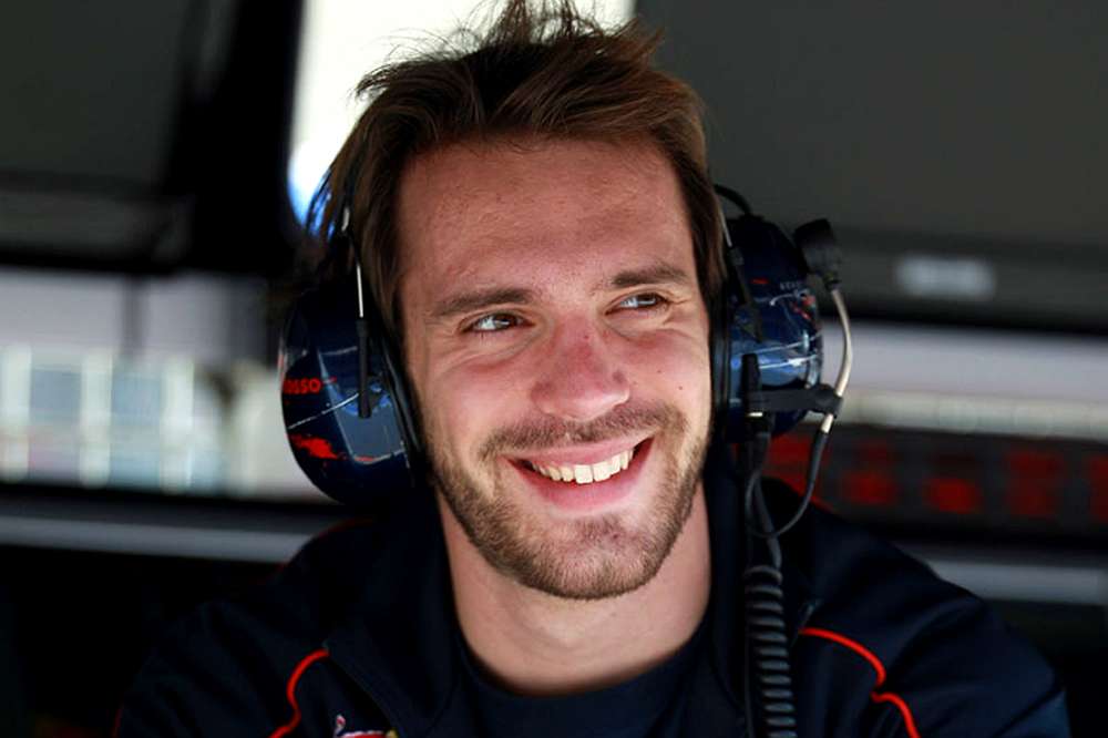 Жан-Эрик Вернь подтвердил уход из Toro Rosso