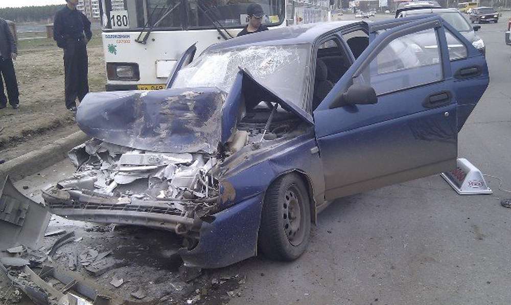 ДТП с пассажирским автобусом в Баку, есть погибший
