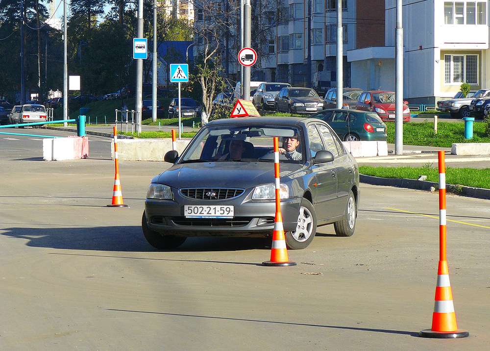 Эксперты выступают за раздельное обучение вождению для мужчин и женщин