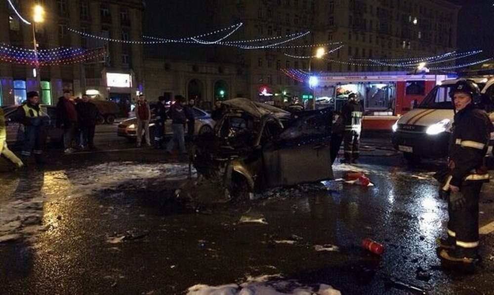 Водитель грузовика погиб в ДТП на Кутузовском проспекте в Москве