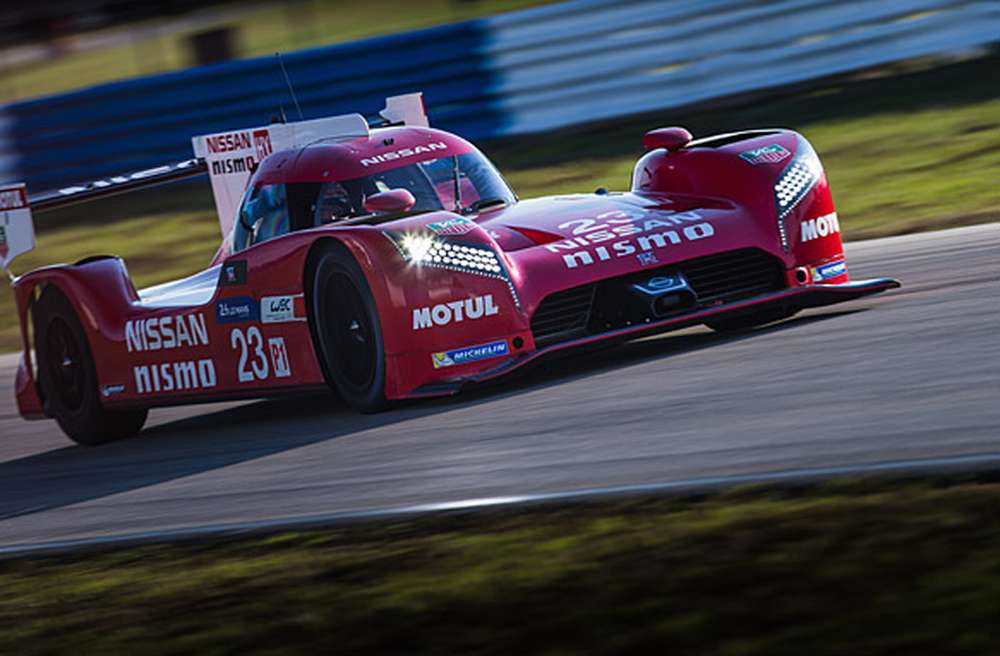 Команда Nissan LMP1 приступает к работе над надёжностью