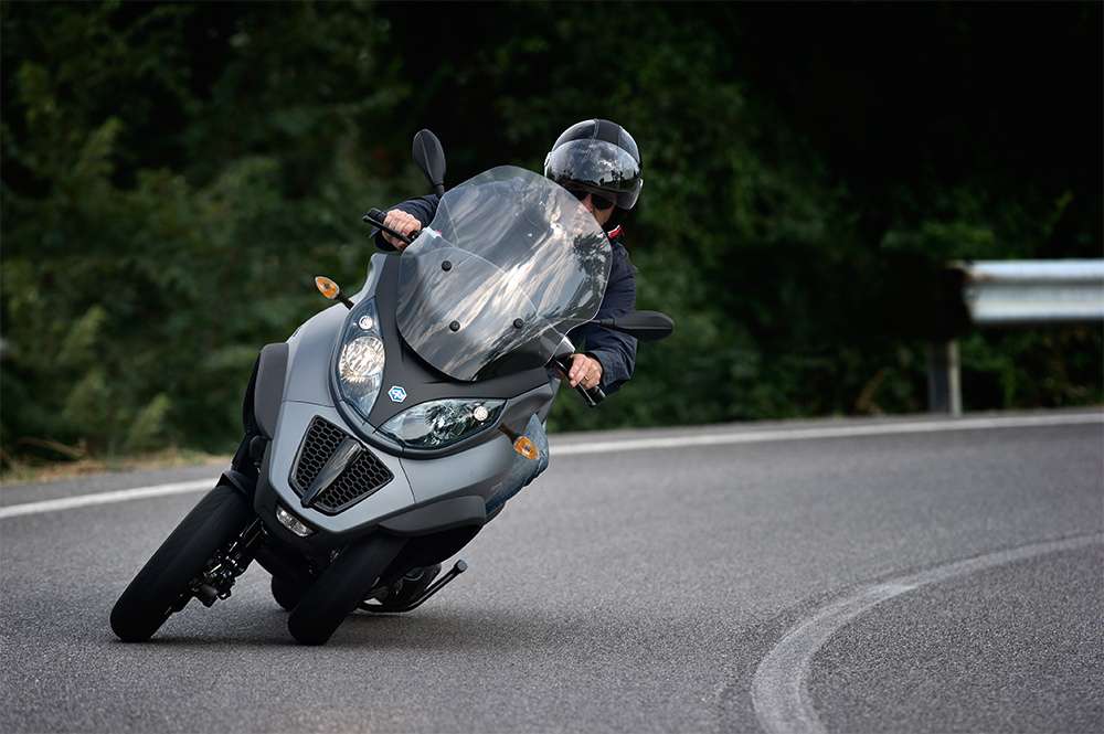 Yamaha и Peugeot ответят перед компанией Piaggio в суде