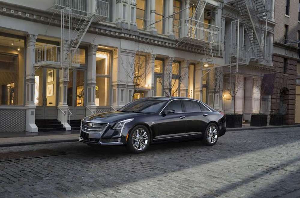 Первый экземпляр флагманского седана Cadillac будет продан на аукционе