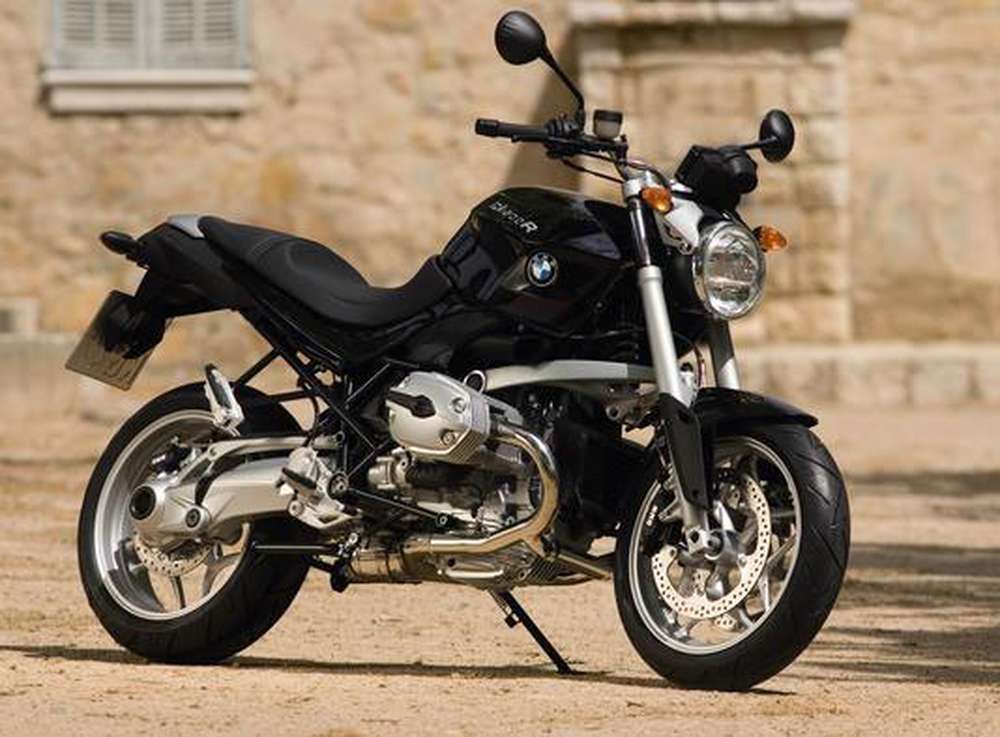 BMW Motorrad лидер продаж за 2015 год