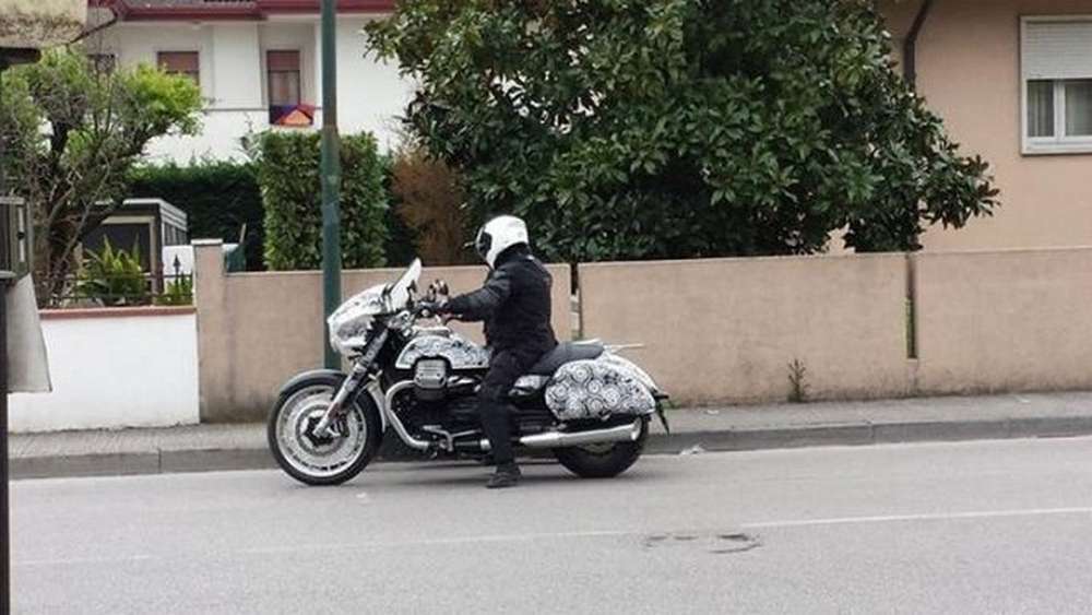Новый баггер от Moto Guzzi