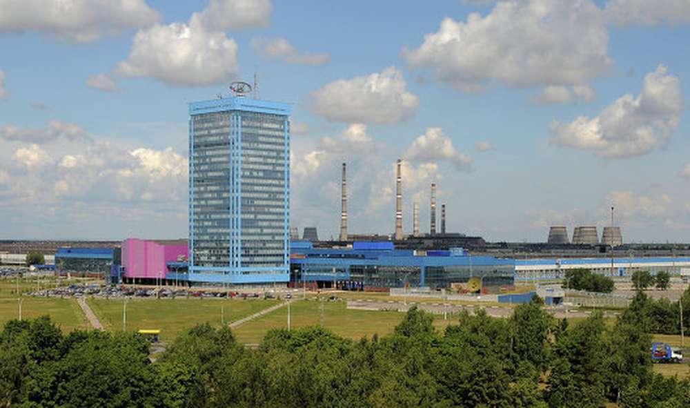 За окном кризис, а АвтоВАЗ повышает зарплату