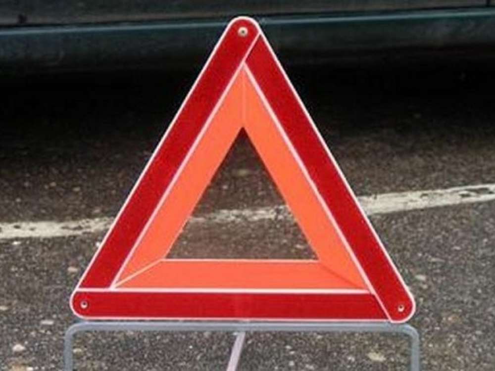 В Чечне автомобиль сорвался в пропасть, трое погибли