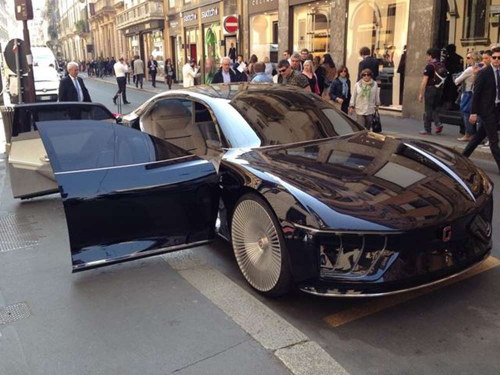 На улицах Милана был замечен концепт-кар Italdesign Giugiaro GEA