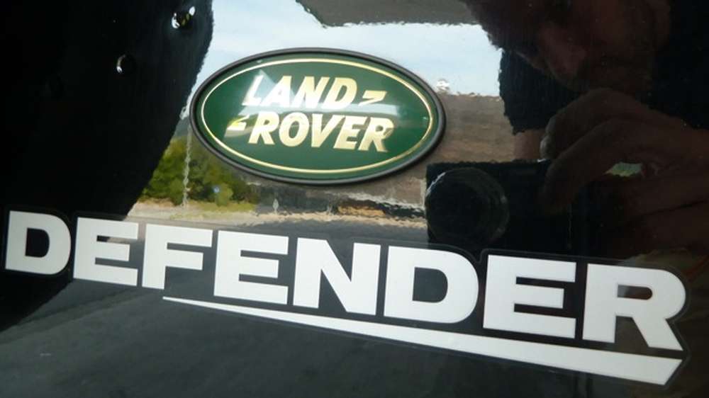Новый Land Rover Defender стоит ждать в 2018 году