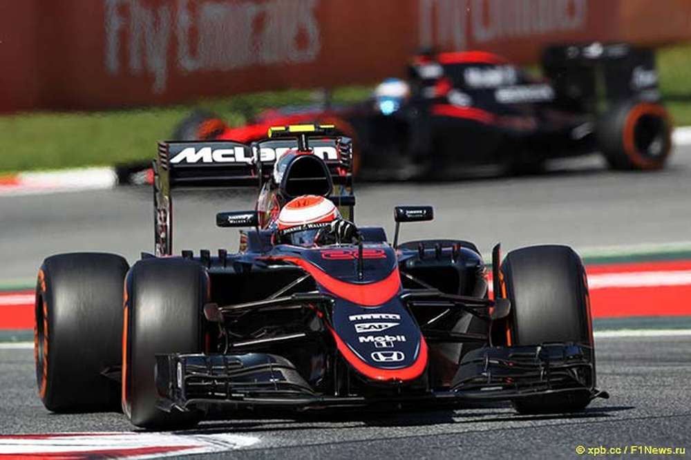 Булье: Осенью McLaren должна бороться за места в десятке