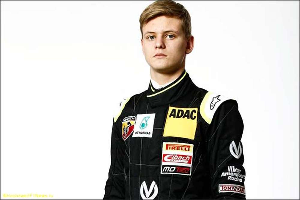 Мик Шумахер посетит базу Ferrari в Маранелло