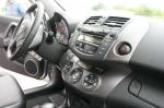 Швейцарцы выпустят автомобиль с перемещающимся рулевым колесом