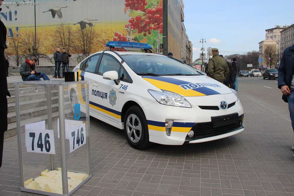 Патрульная полиция начнет работать в Киеве 4 июля
