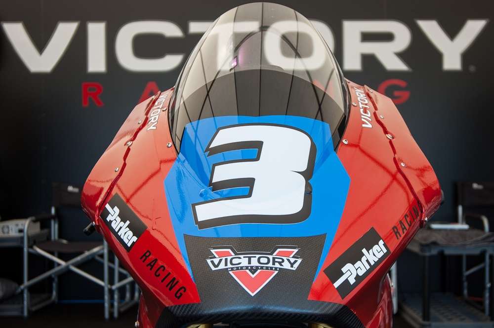 Обновленный электроцикл Victory поучаствует в гонках Zero TT 2015