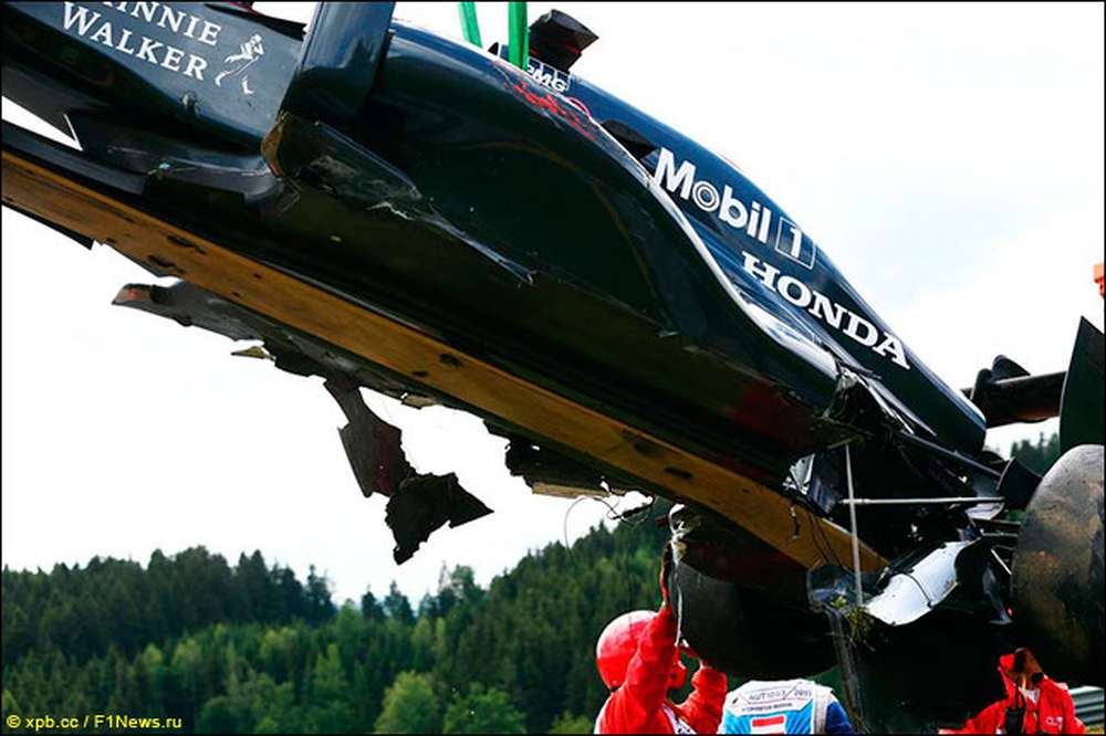 В McLaren изменили график работы на тестах