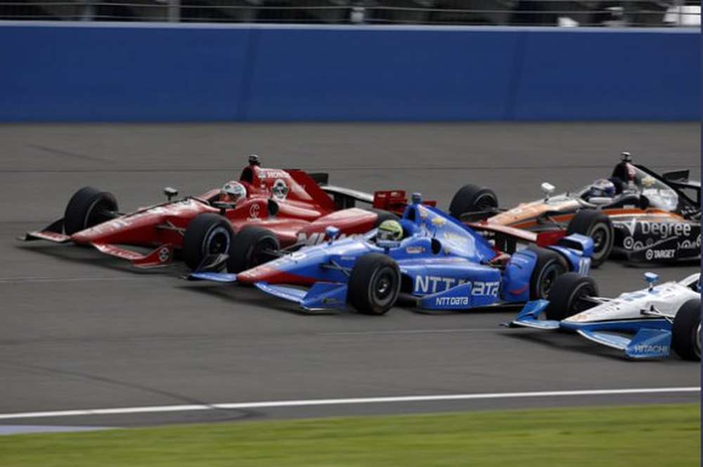 Марк Майлз: Новые правила не закрывают рот пилотам IndyCar