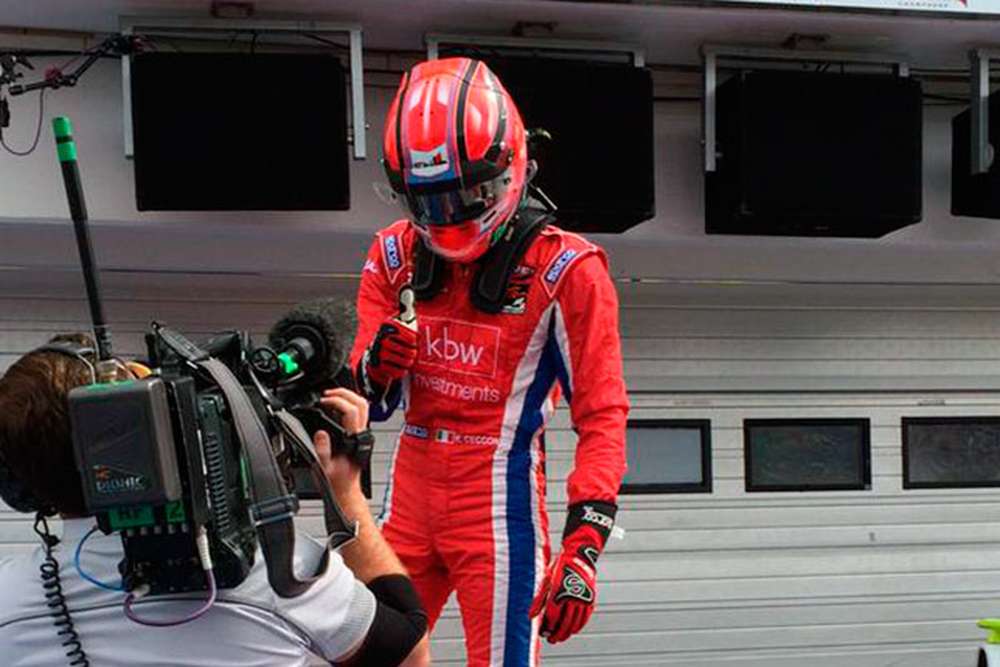 GP3: Чеккон выиграл воскресную гонку на Хунгароринге