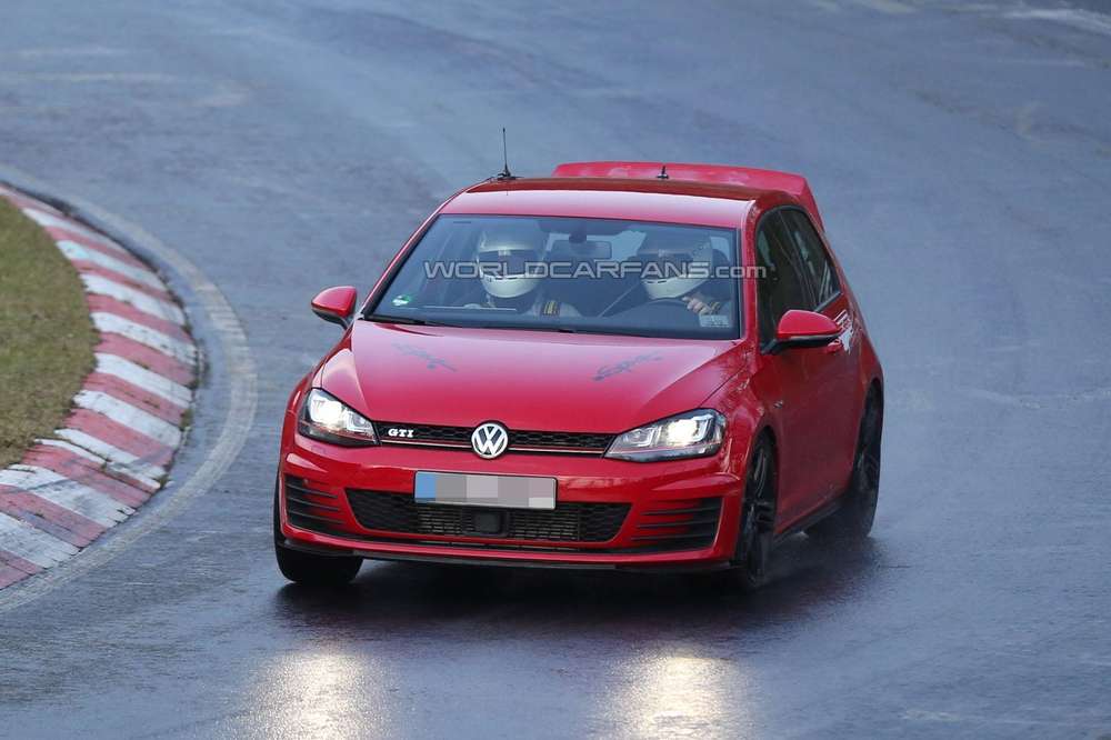 Volkswagen представит новое поколение Golf GTI в 2019 году