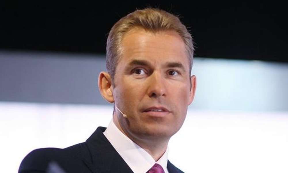 Астахов предложил лишать родительских прав за повторное оставление ребенка в машине