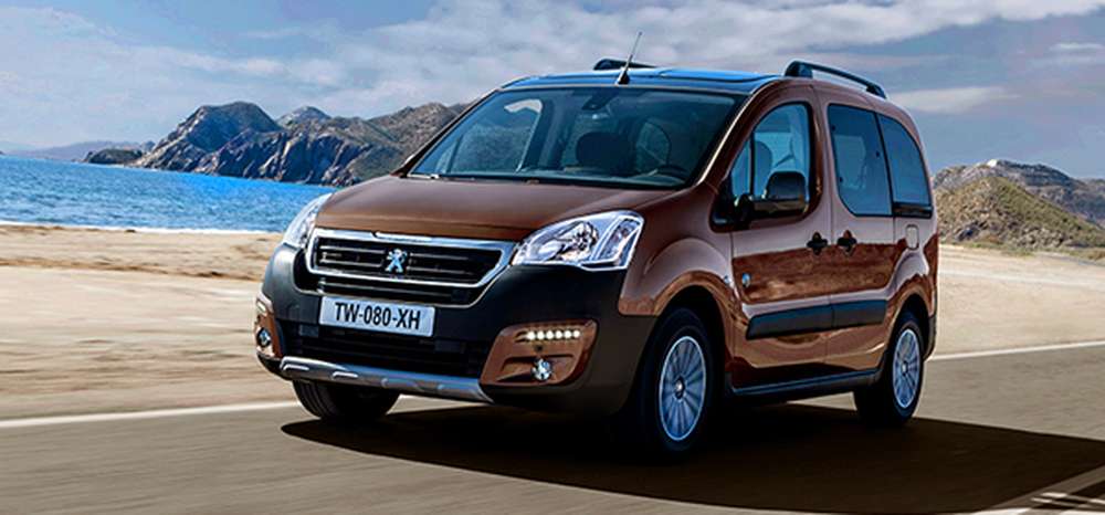 Peugeot назвал российские цены на обновленный Partner