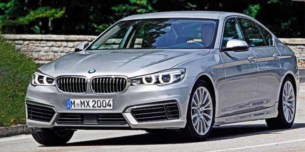 Новая BMW 5-Series получит трехцилиндровые моторы