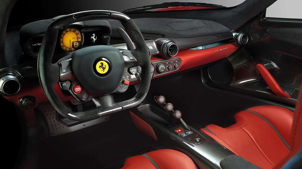 Ferrari начала тесты трековой LaFerrari ХХ