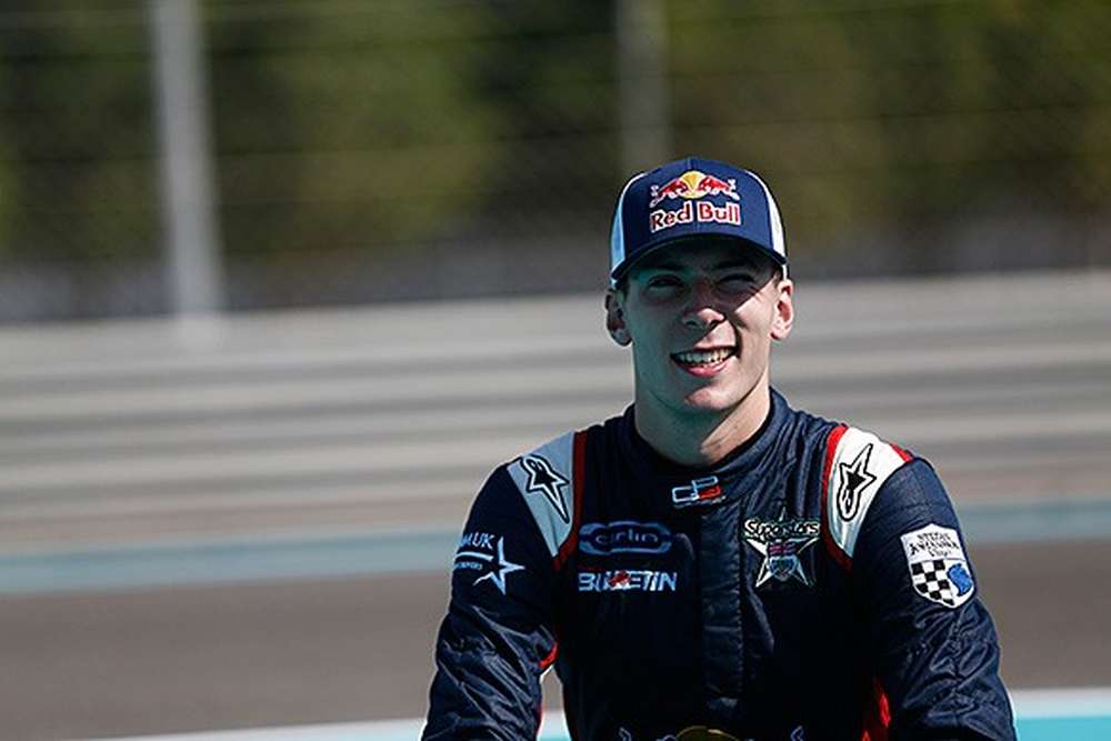 Пьер Гасли и Алекс Линн продолжат карьеру в GP2