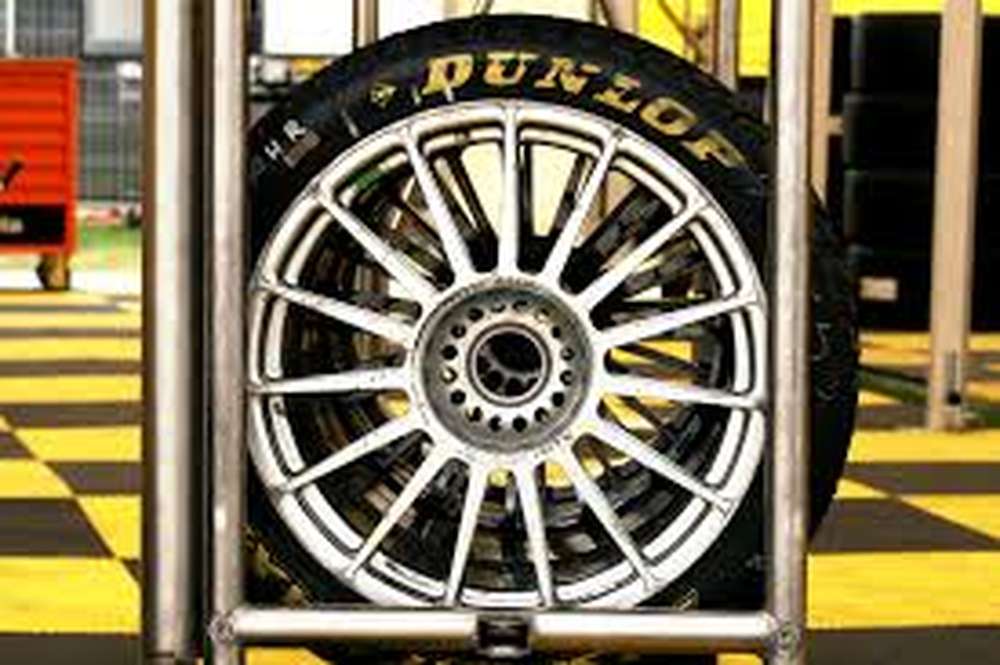 Dunlop и дальше будет поставлять покрышки для соревнований класса Moto2/Moto3