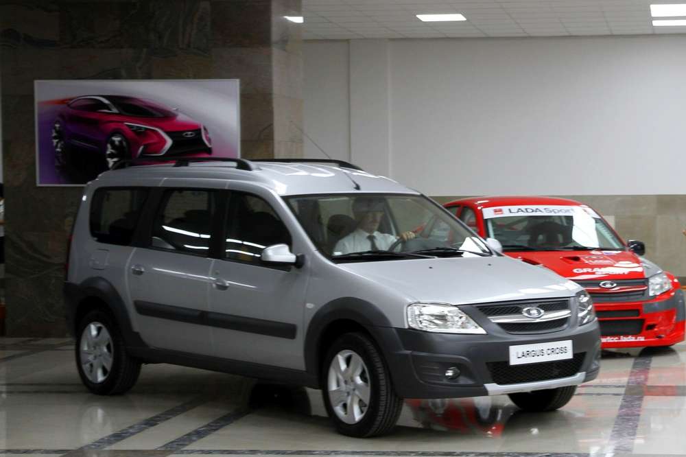 Начало продаж Lada Largus Cross намечено на февраль