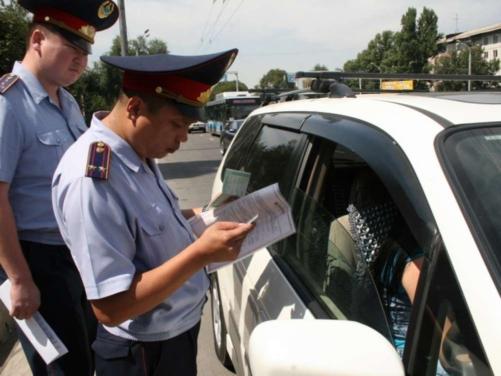 Сумма штрафов казахских автомобилистов за прошлый год составила миллиарды тенге