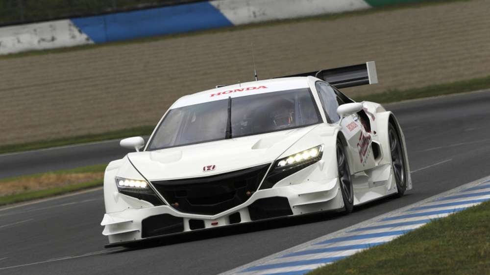 Компания Honda выпустит гоночную модификацию суперкара Acura NSX