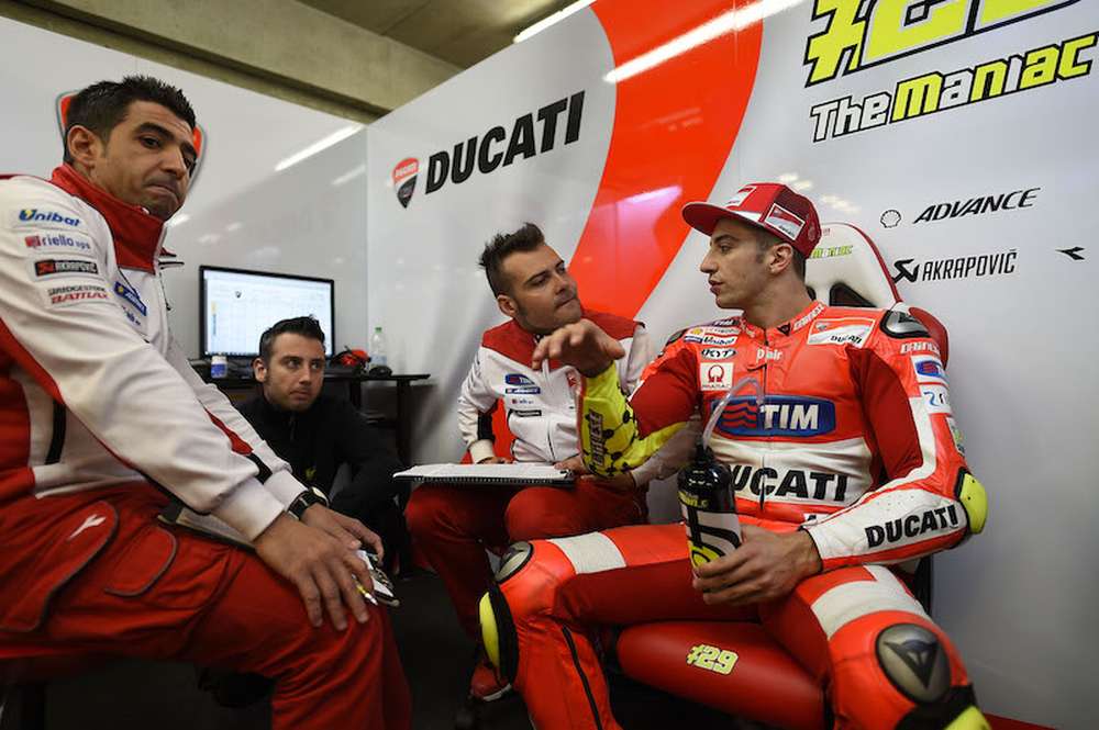Ducati привезла в Чехию обновленные двигатель и обтекатель