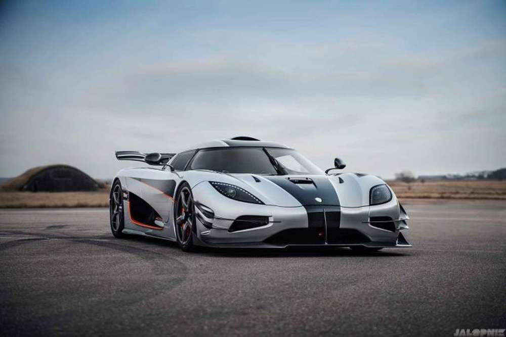 Гиперкар Koenigsegg One:1 доехал до Соединённых Штатов Америки